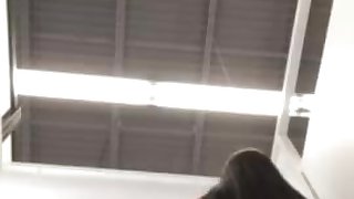 Jiggly Young Latina Candid