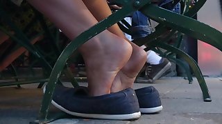 Blonde Daughter Beauty's Dipping With Jeans Chucks 1