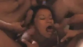 Le pagan para encamarse con 10 tipos! Argentina prendida fuego