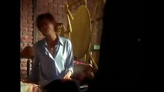 blanca de pelo negro tetas pequeñas cara super bonita