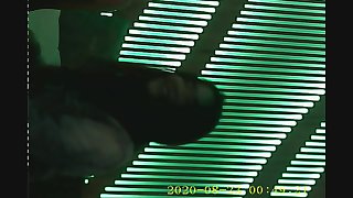 Daniela esta sonriendo porque quiere comerse mi verga.