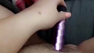 TEEN GIRL MAKES HERSELF CUM ALL OVER PURPLE VIBRATOR