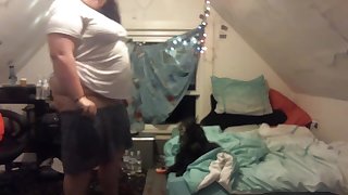 fat white girl buttcrack cleaning and making bed