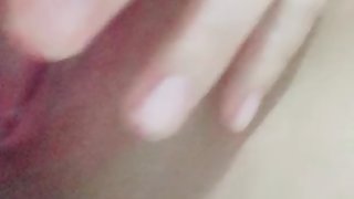 Em là con đĩ thèm cặc