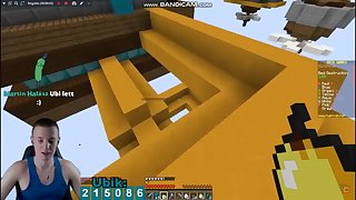 HUGE YOUTUBER WITH 255K SUBSCRIBERS TEAMING IN HYPIXEL BEDWARS