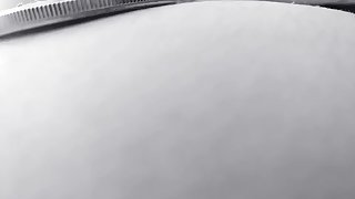 Female visible/slow heartbeat