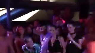 hot girl belly dance show