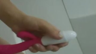 A friend takes it deep