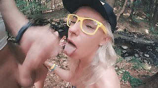 Kate Truu Caught Young Couple Having Sex in Public Park and Decided to Join