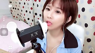 ASMR - Cute Asian girl ear licking sounds [2]