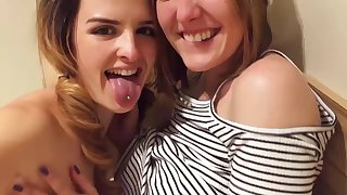 Wild teens kiss, fuck & masturbate all over the mall