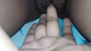 18 years old delhi girl fingering her pussy