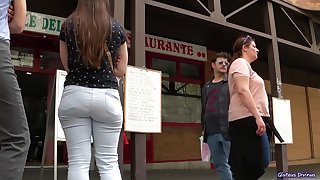 Candid foreign ass teen